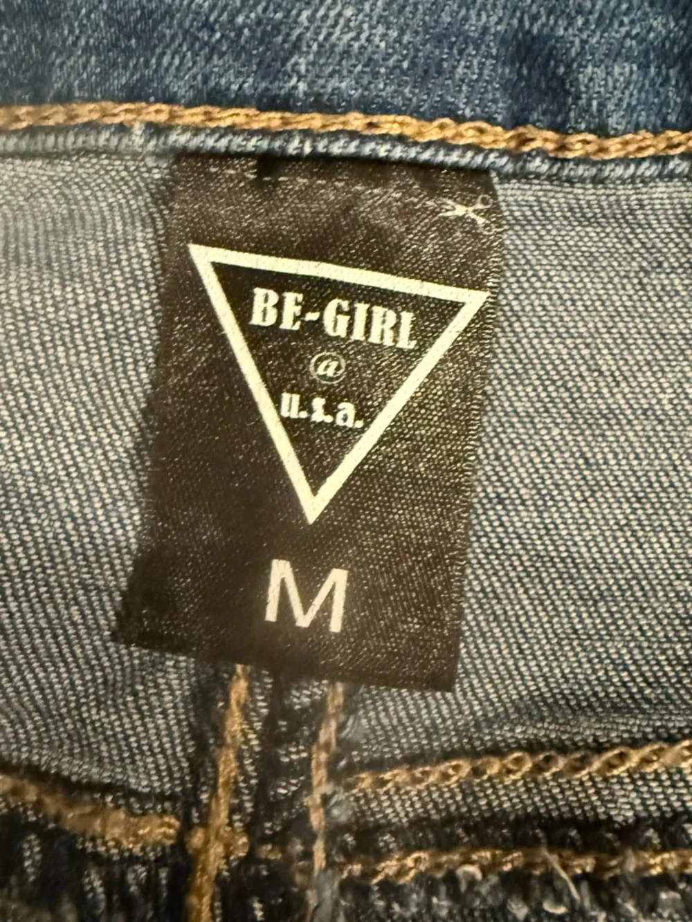 Classic Blue Denim Pencil Skirt - Timeless Women's Style modest nwot med - Picture 4 of 4